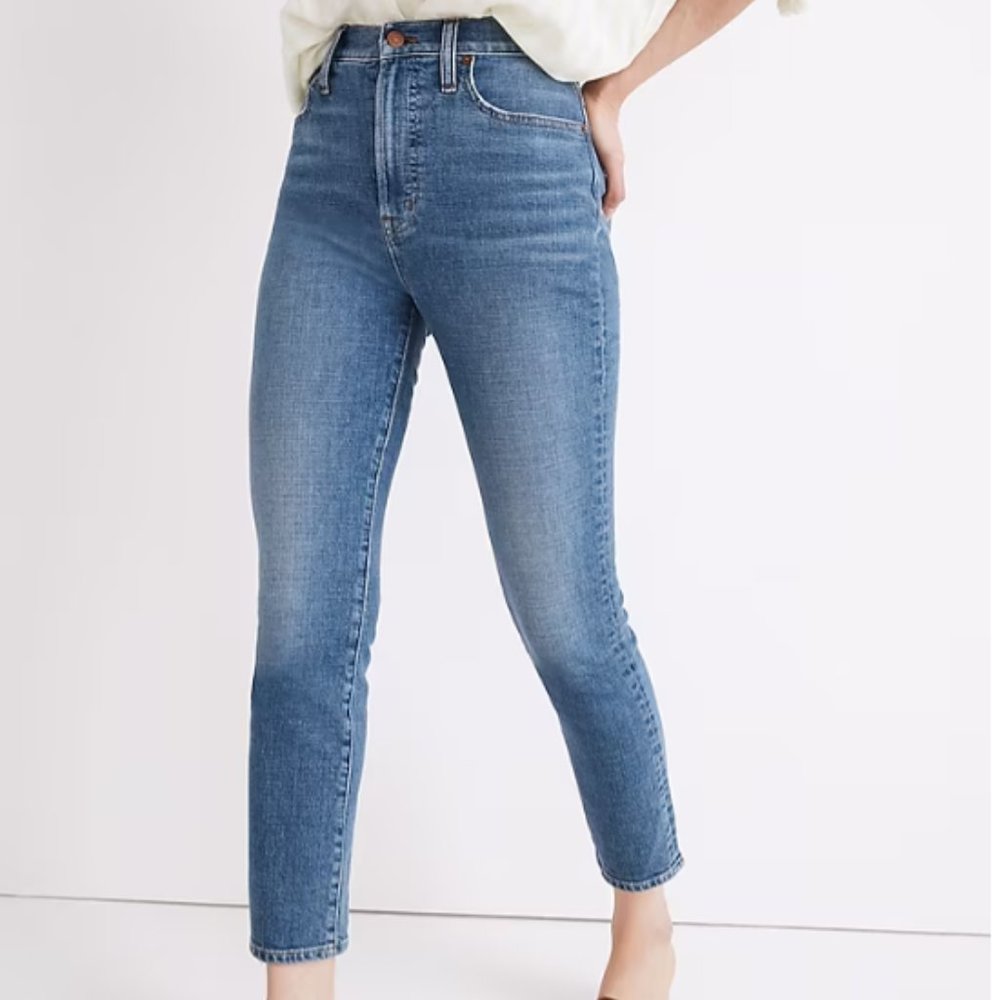 MADEWELL The Perfect Vintage Crop Jeans  in Sandford Wash 25